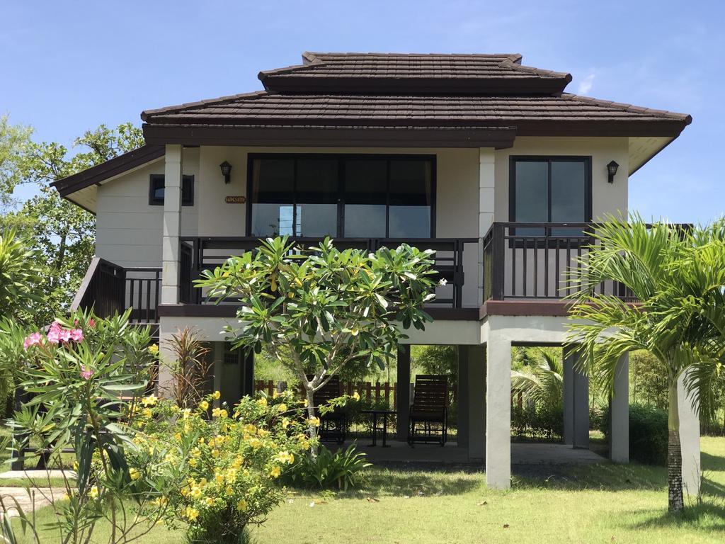 The Hip Resort @ Khao Lak Bang Sak Zewnętrze zdjęcie