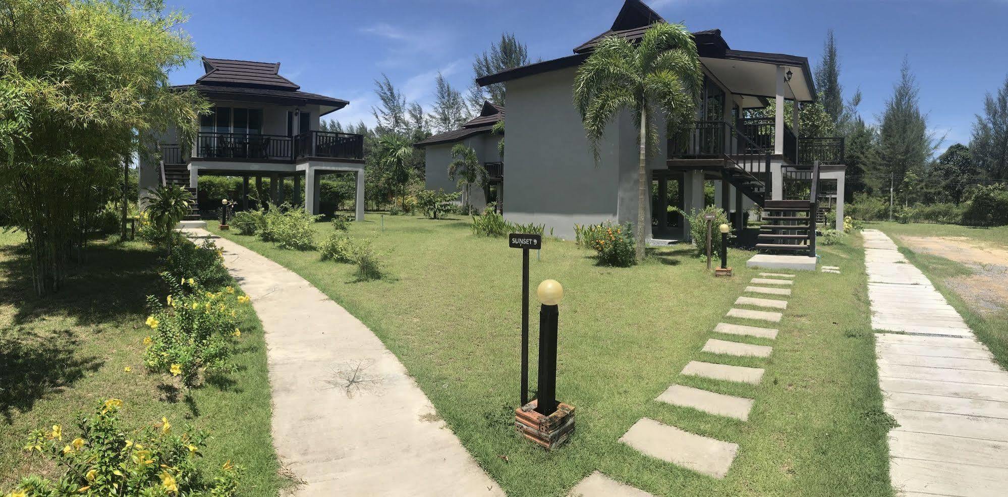 The Hip Resort @ Khao Lak Bang Sak Zewnętrze zdjęcie